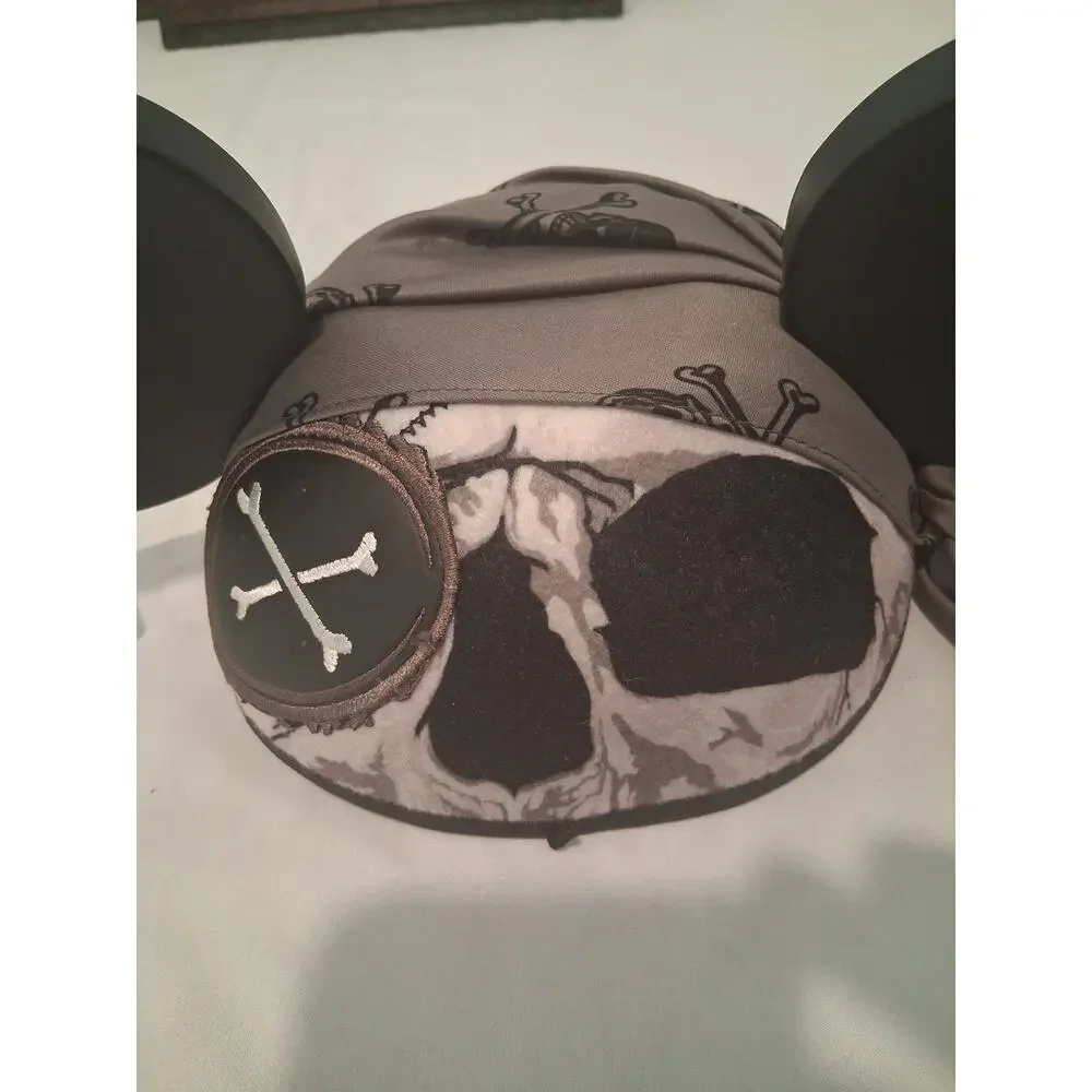 Disney Parks Mickey Mouse Ears Hat Pirates of the Caribbean Skull Eyepatch Gray